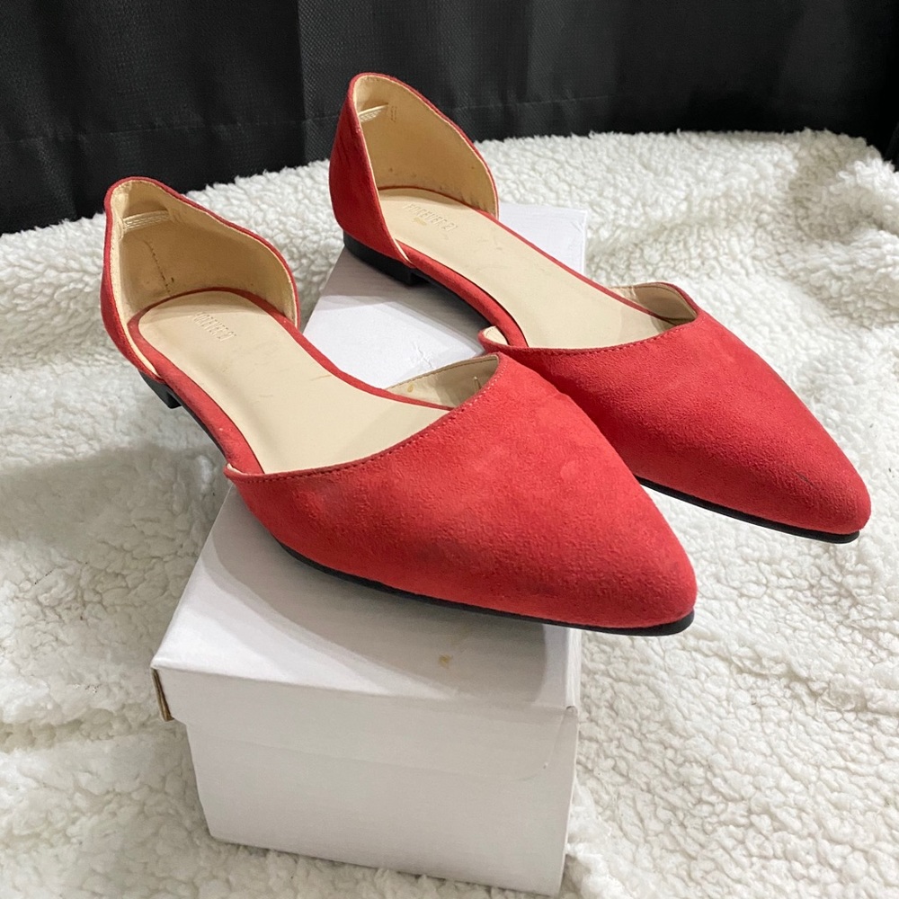 Red flats